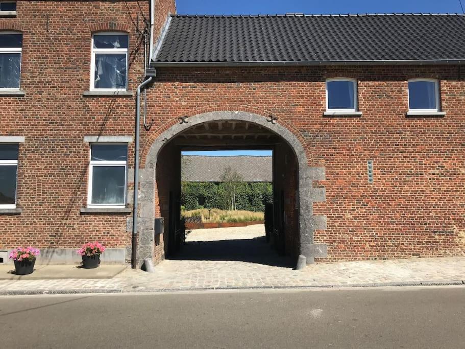 Le Cottage - Maison De 6 A 8 Personnes - La Ferme Du Try Frasnes-lez-Gosselies エクステリア 写真